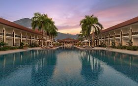 Sheridan Beach Resort And Spa Palawan